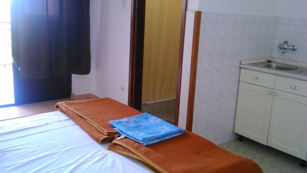 נובי ווינודולסקי Apartmani Ana Novi V. - Studio מראה חיצוני תמונה