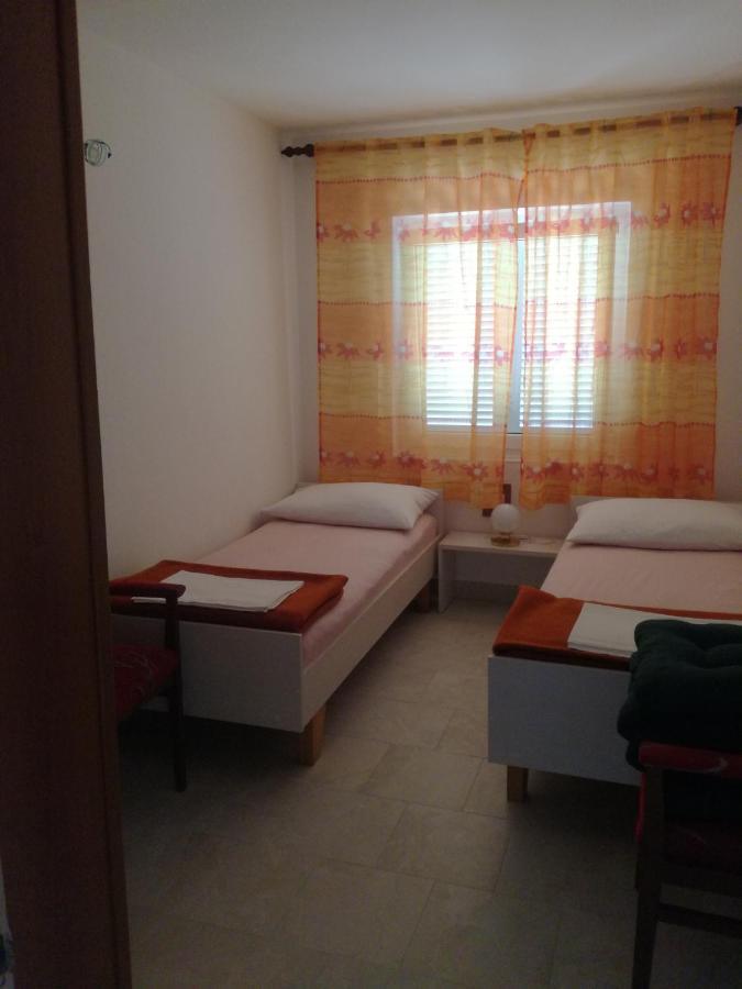 נובי ווינודולסקי Apartmani Ana Novi V. - Studio מראה חיצוני תמונה